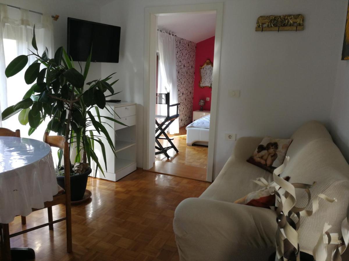 Millenca Apartment Ізола Екстер'єр фото